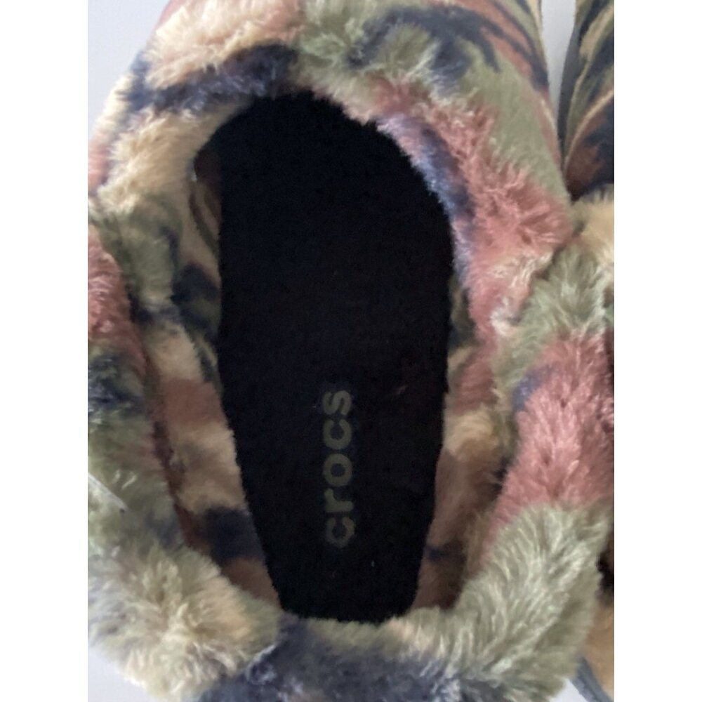 Crocs Classic Unfurgettable Camo Clogs Army Green Men's Sz 9 Women's 11 NEW - Picture 15 of 15